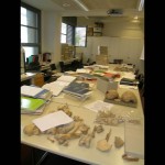 Arbeitsplätze im ur- und frühgeschichtlichen Labor im Rosshof